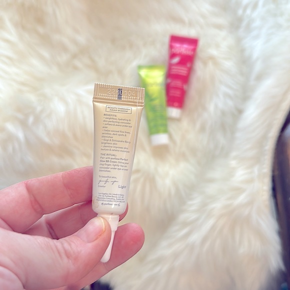 3pc Pūrlisse Deluxe Moisturizing Discovery Kit: Dragonfruit+Green Tea+BB Cream - Picture 4 of 16